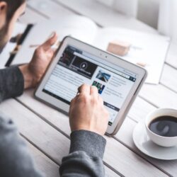 what are white label blogging services?